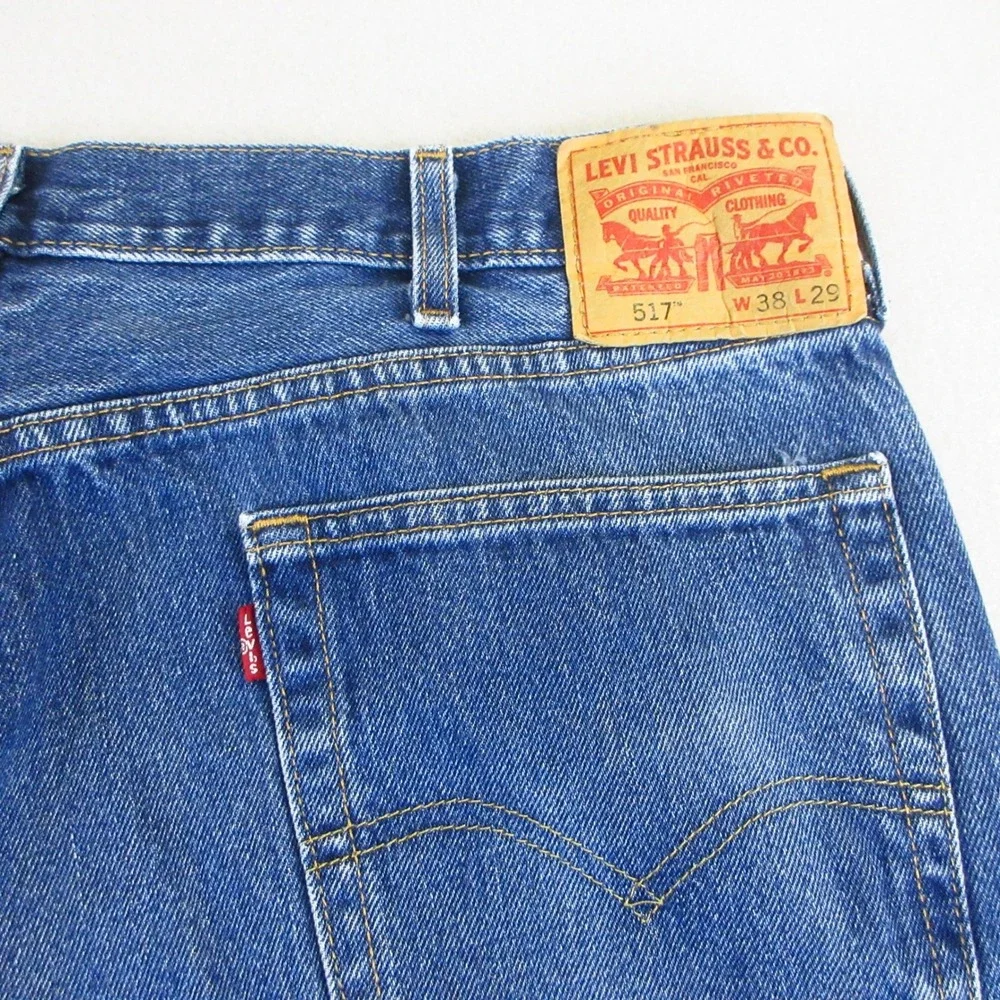 Levis 517 Bootcut Jeans Mens 38x29 Blue Medium Wash 100% Cotton Denim 00517-0216